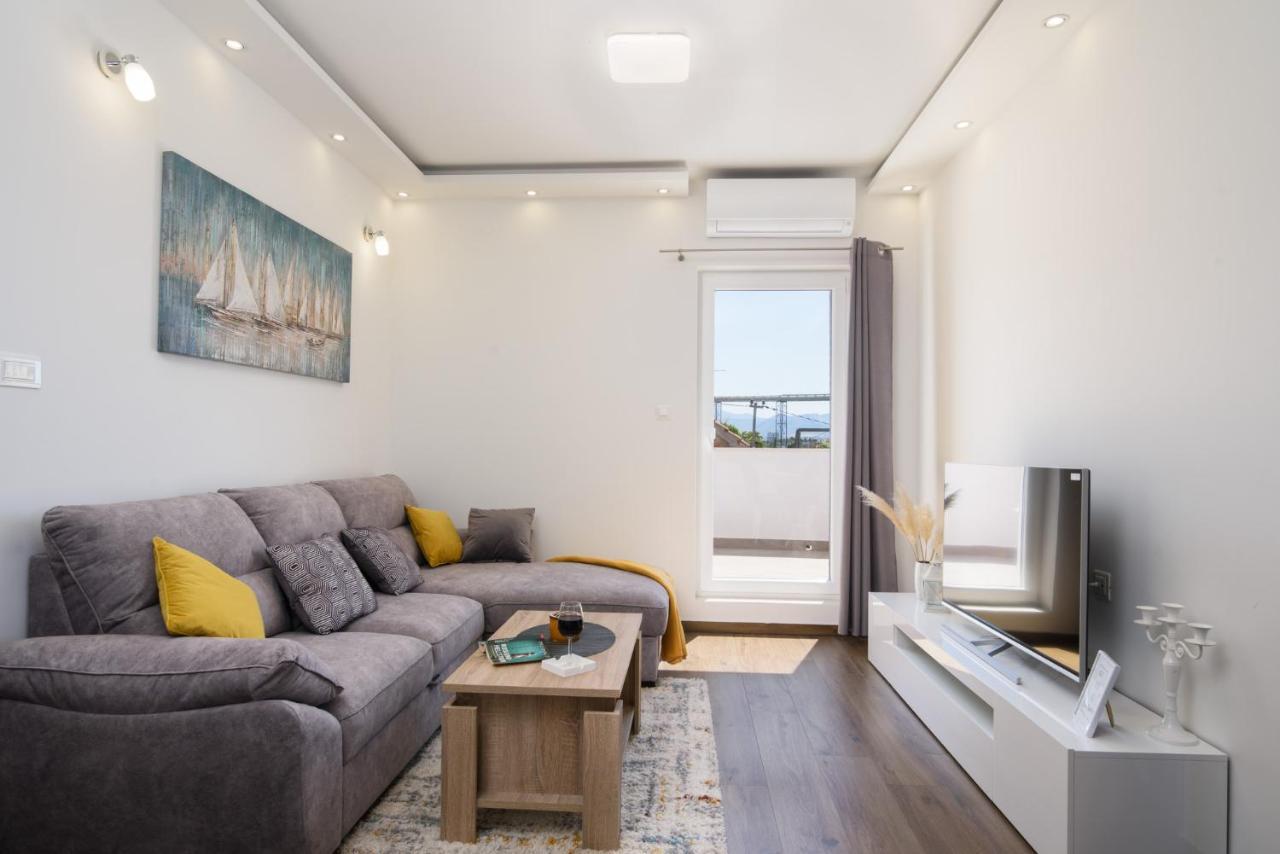 Apartment Silver Star Kastela Exterior photo